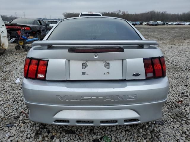 2004 Ford Mustang