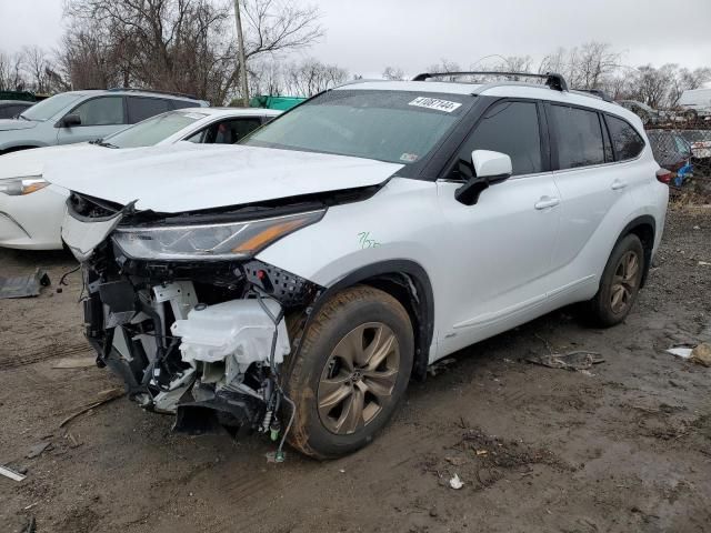 2023 Toyota Highlander Hybrid Bronze Edition