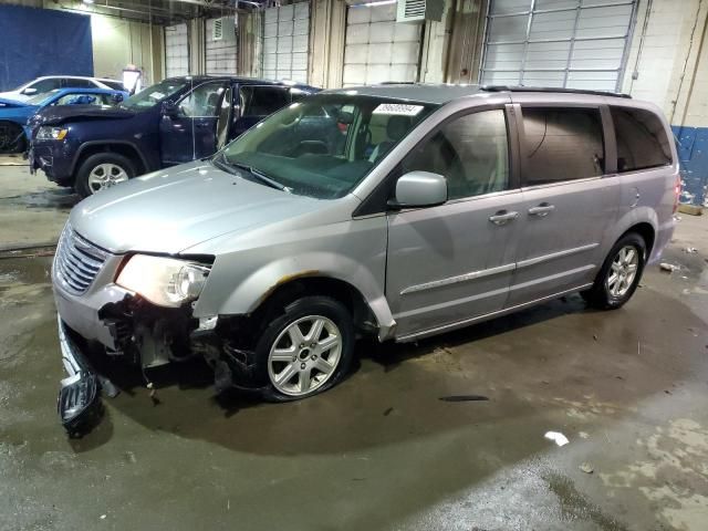 2013 Chrysler Town & Country Touring