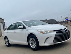 Salvage cars for sale from Copart Oklahoma City, OK: 2016 Toyota Camry Hybrid