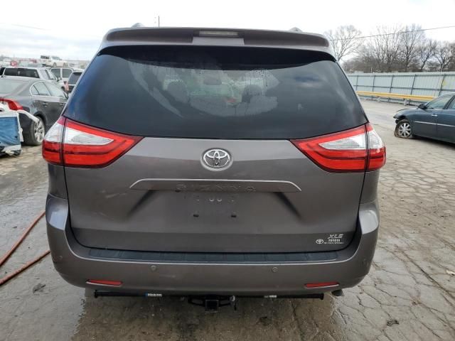 2015 Toyota Sienna XLE