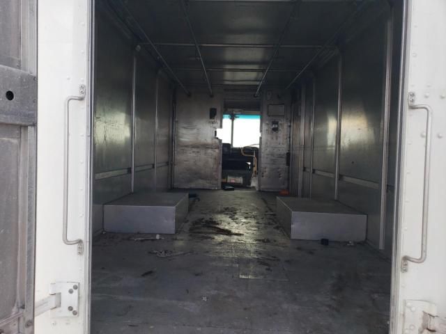 2004 Freightliner Chassis M Line WALK-IN Van