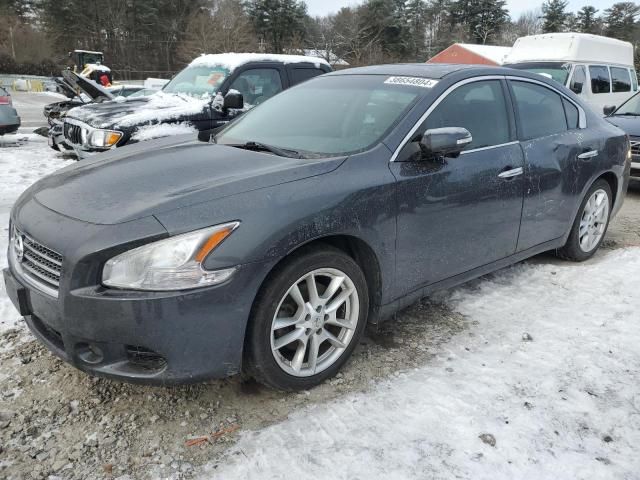 2010 Nissan Maxima S