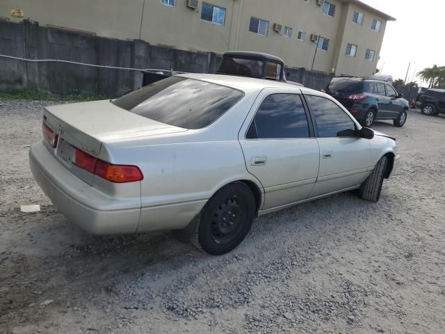 2000 Toyota Camry CE