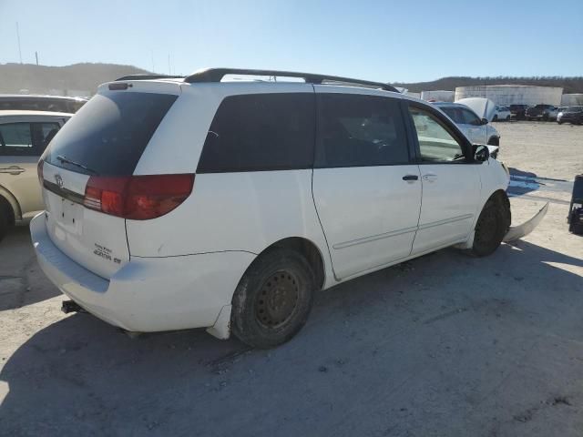 2005 Toyota Sienna CE