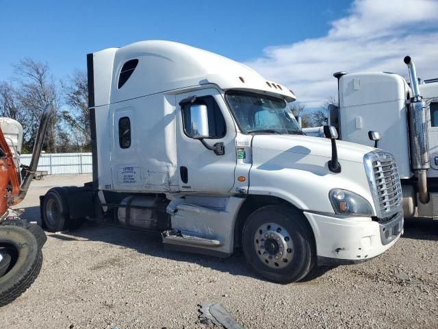 2017 Freightliner Cascadia 125