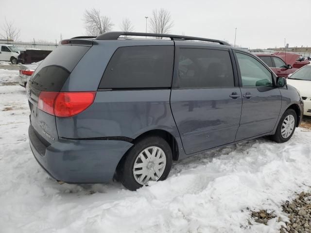 2007 Toyota Sienna CE