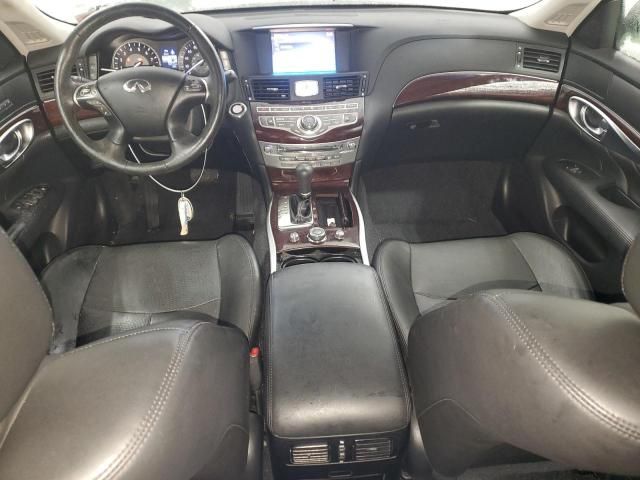 2015 Infiniti Q70 3.7