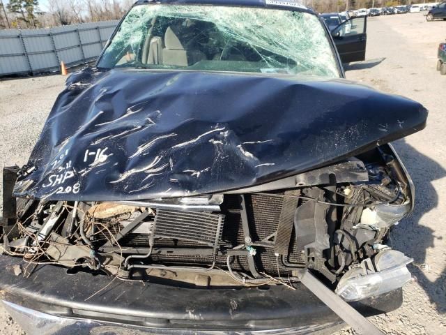 2004 Chevrolet Tahoe C1500