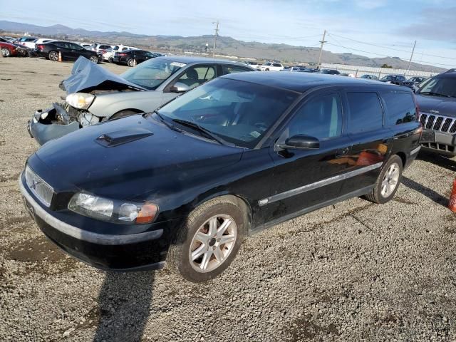 2004 Volvo V70 FWD