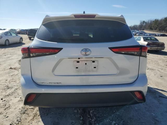 2022 Toyota Highlander L