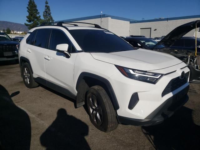 2022 Toyota Rav4 XLE