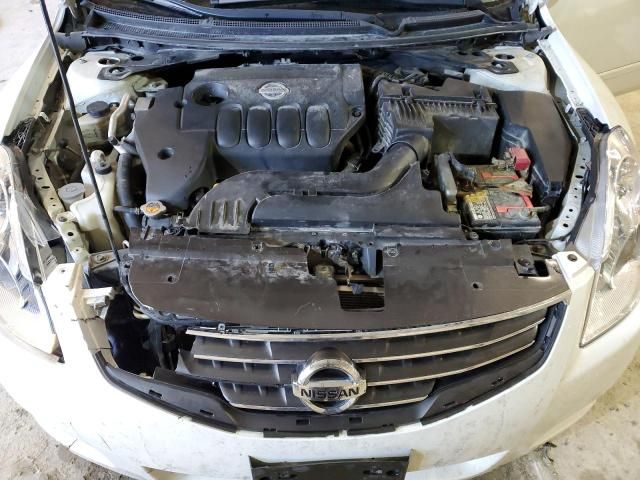 2010 Nissan Altima Base