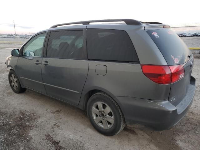 2004 Toyota Sienna XLE