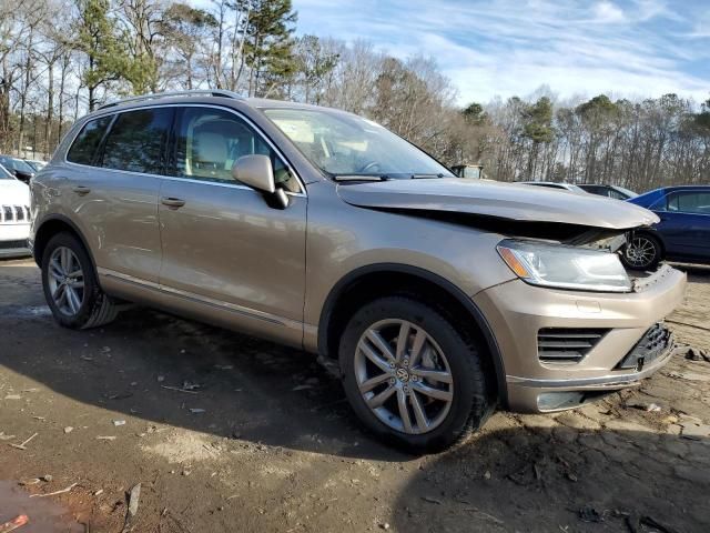 2016 Volkswagen Touareg Sport