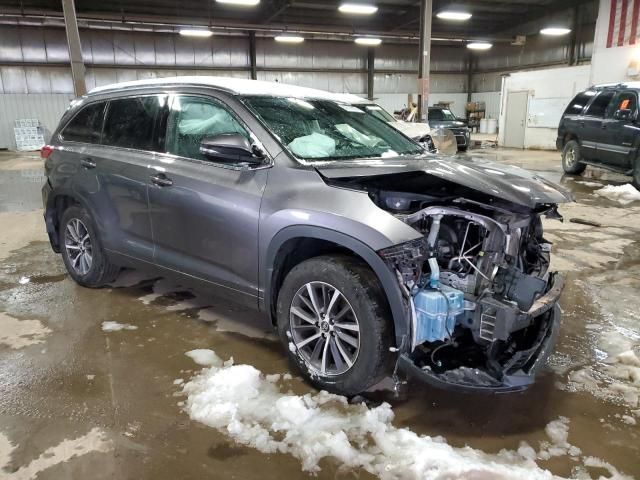 2018 Toyota Highlander SE