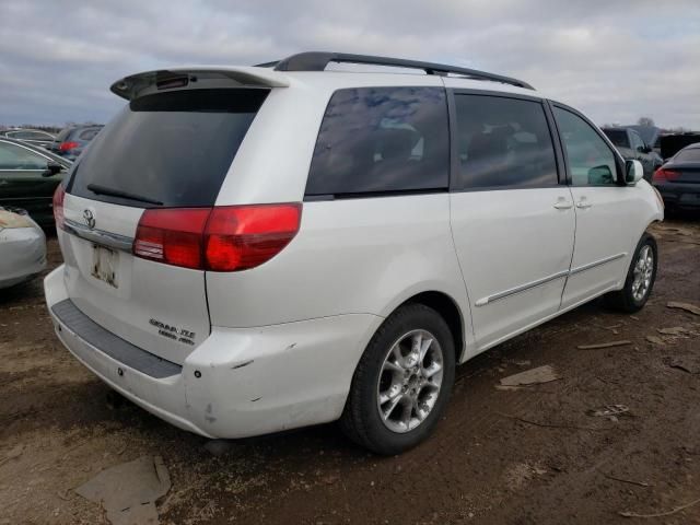 2005 Toyota Sienna XLE