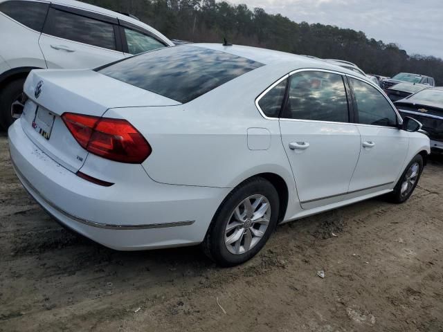 2016 Volkswagen Passat S