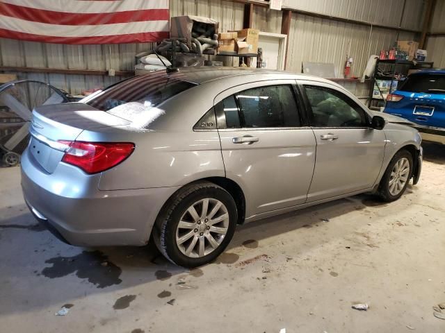 2013 Chrysler 200 Touring