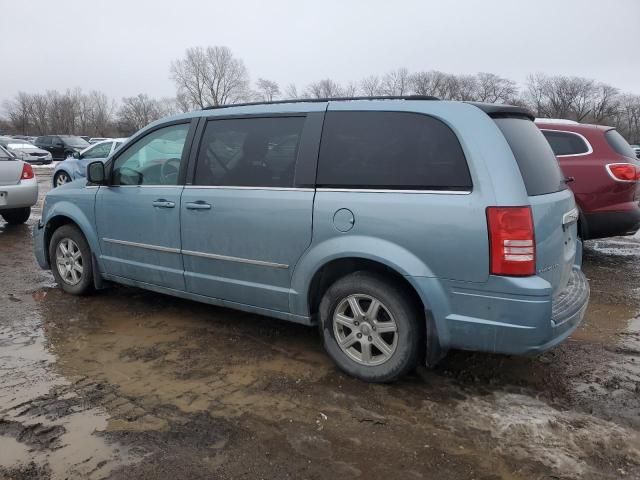 2010 Chrysler Town & Country Touring