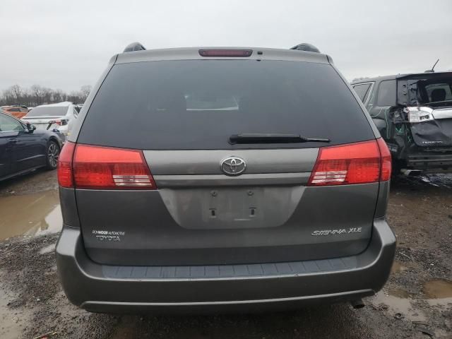 2004 Toyota Sienna XLE