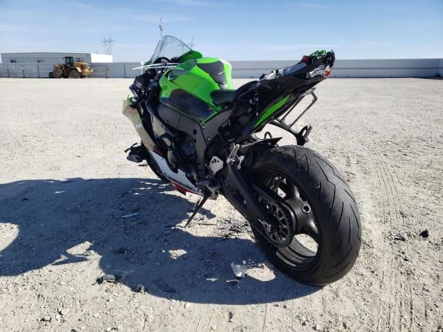 2022 Kawasaki ZX1002 M