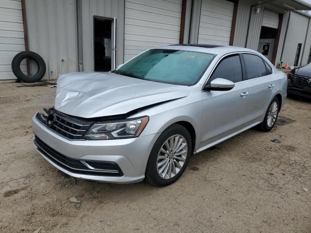 2016 Volkswagen Passat SE