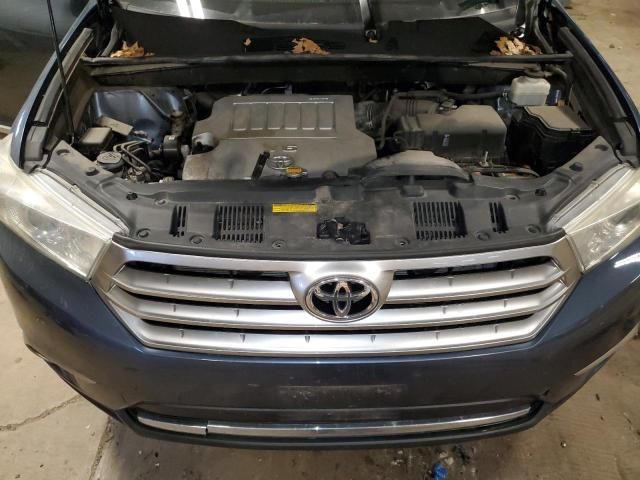 2013 Toyota Highlander Base