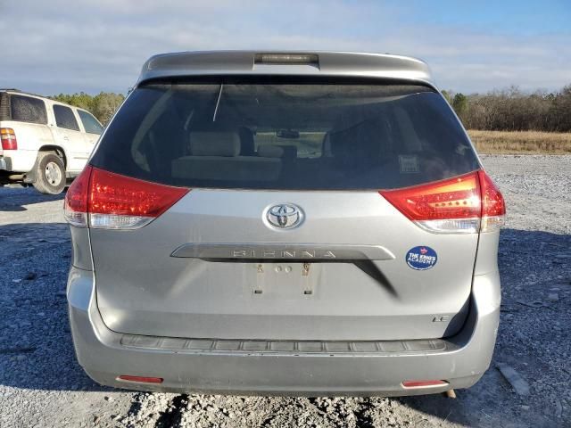 2011 Toyota Sienna LE