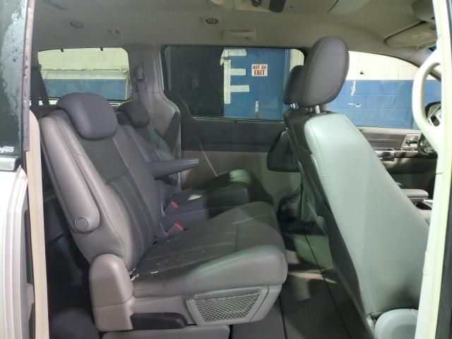 2008 Chrysler Town & Country Touring