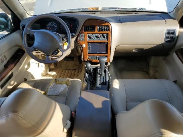 1998 Nissan Pathfinder LE