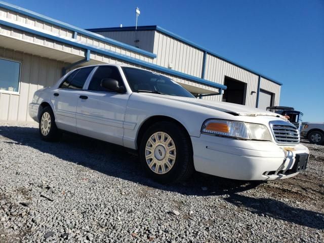 2004 Ford Crown Victoria