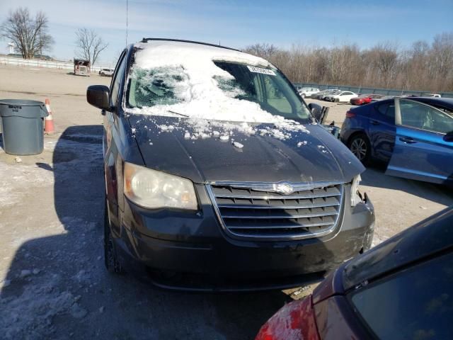 2010 Chrysler Town & Country Touring Plus