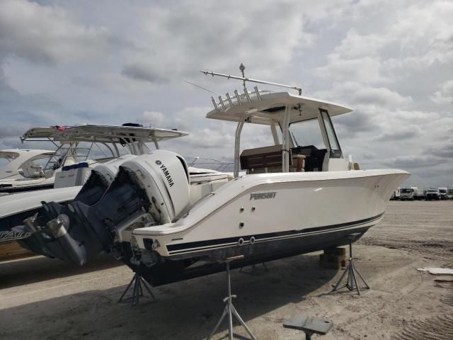 2019 Pursuit Boat