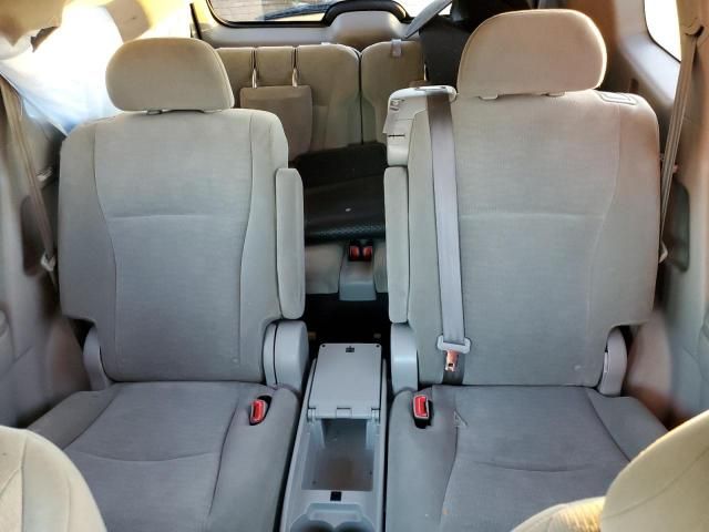 2013 Toyota Highlander Base