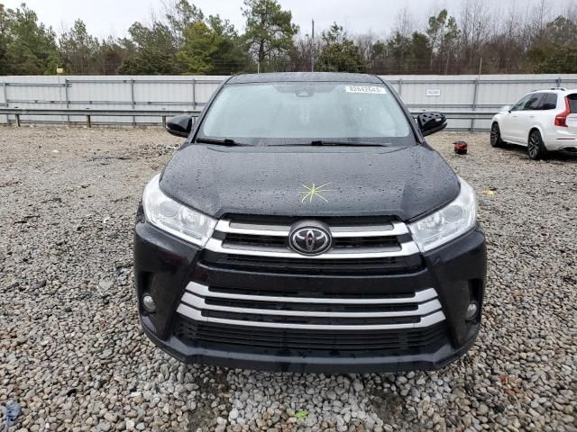 2018 Toyota Highlander LE