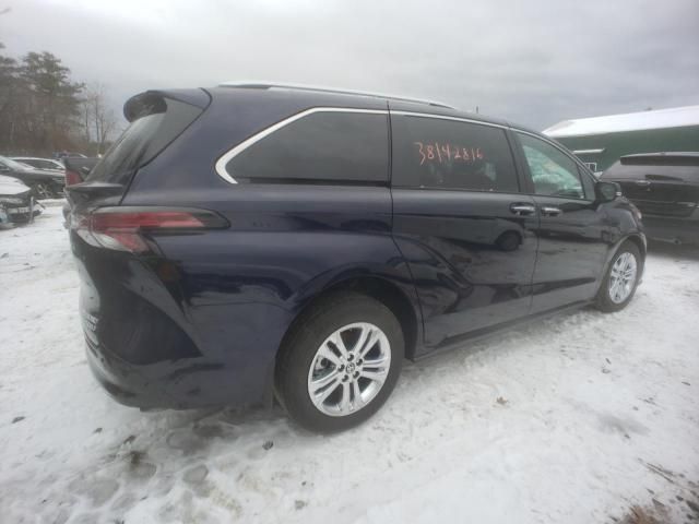 2023 Toyota Sienna Limited