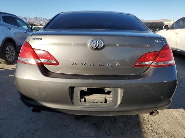 2005 Toyota Avalon XL