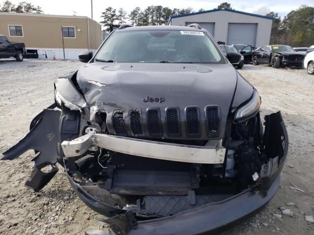 2016 Jeep Cherokee Sport