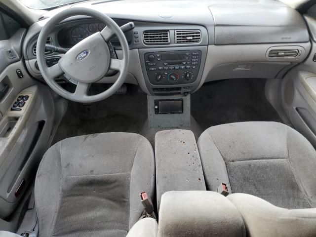 2005 Ford Taurus SE