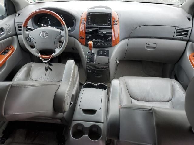 2008 Toyota Sienna XLE