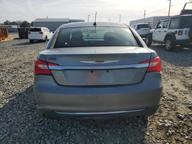 2013 Chrysler 200 LX