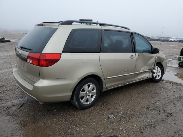 2005 Toyota Sienna CE