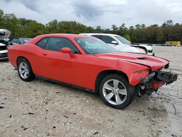 2016 Dodge Challenger SXT