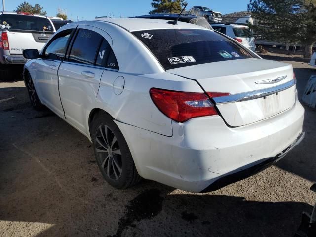 2014 Chrysler 200 Touring