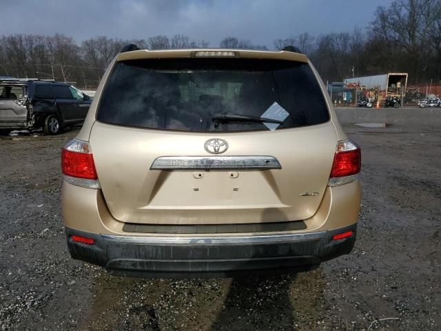 2013 Toyota Highlander Base