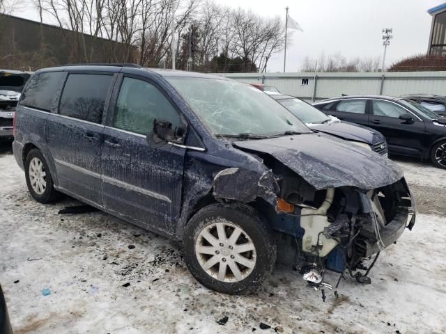 2012 Chrysler Town & Country Touring