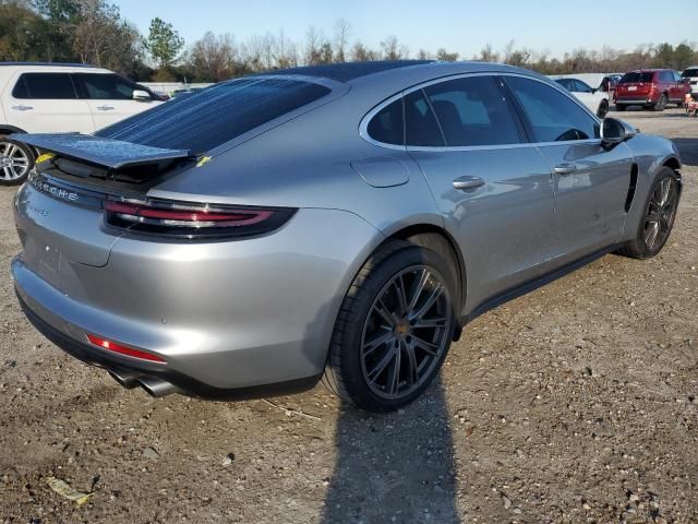 2018 Porsche Panamera 4S