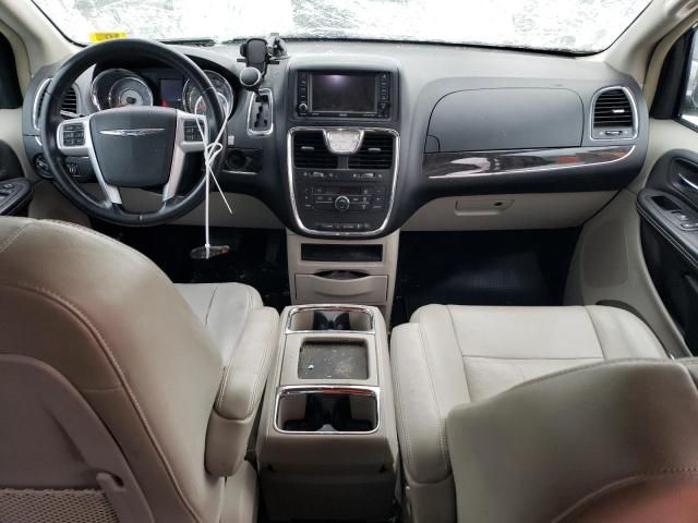 2012 Chrysler Town & Country Touring