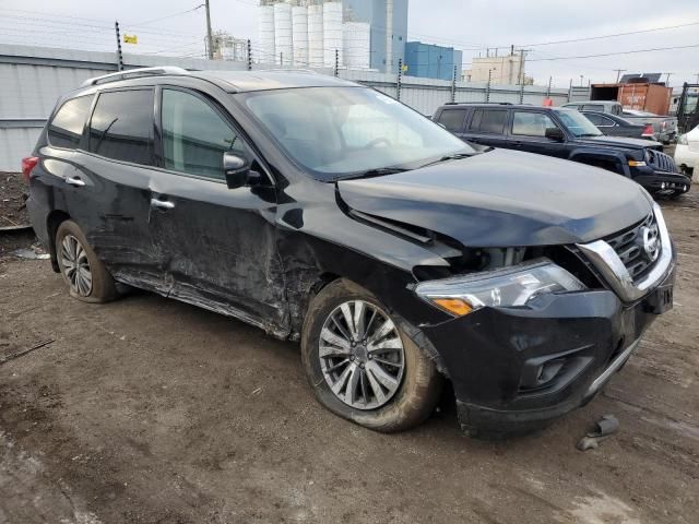 2020 Nissan Pathfinder SV